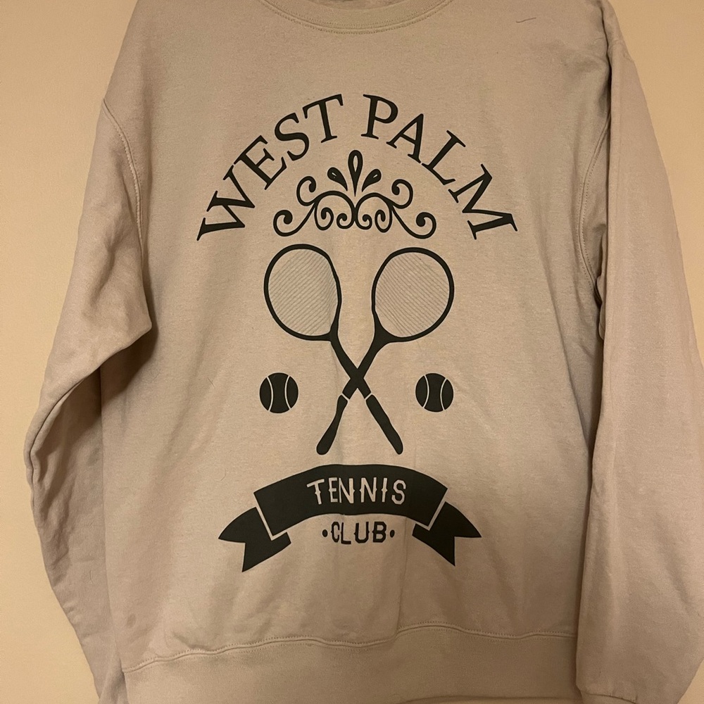 Beige tennis sweatshirt